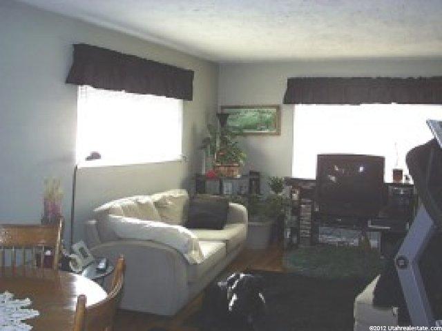 581 E Benbow Ave S, Murray, UT 84107 — photo 2