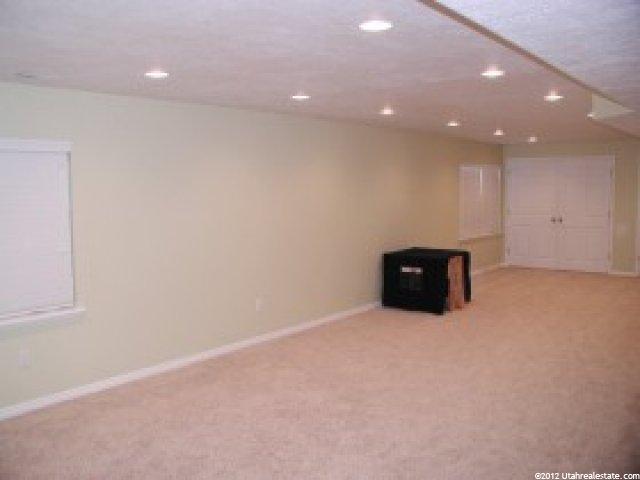 807 E 2050 S, Clearfield, UT 84015 — photo 8