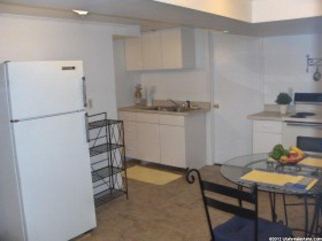 1427 E 8600 S, Sandy, UT 84093 — photo 6