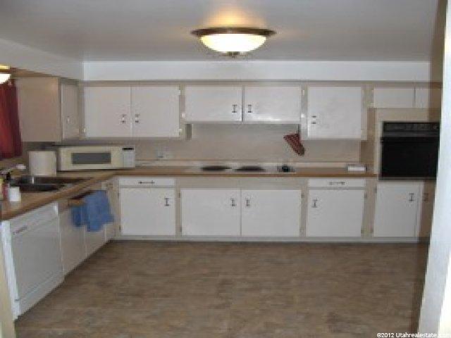 1427 E 8600 S, Sandy, UT 84093 — photo 3