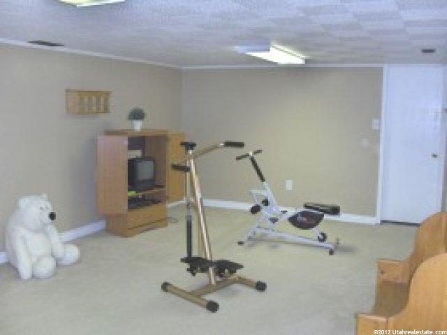 1427 E 8600 S, Sandy, UT 84093 — photo 7
