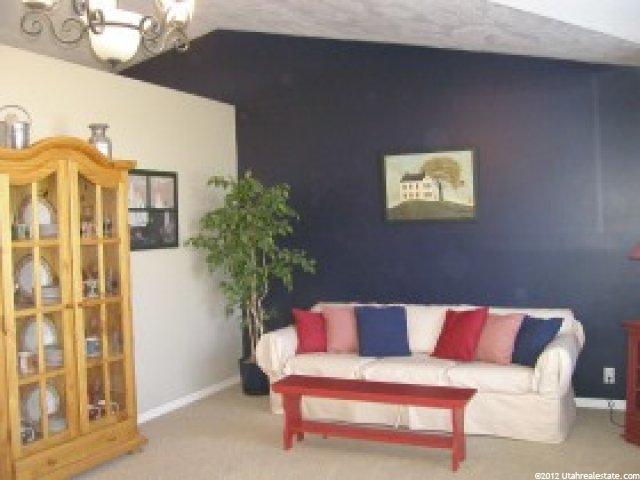 10924 Blossom Tree Ln, Sandy, UT 84070 — photo 2
