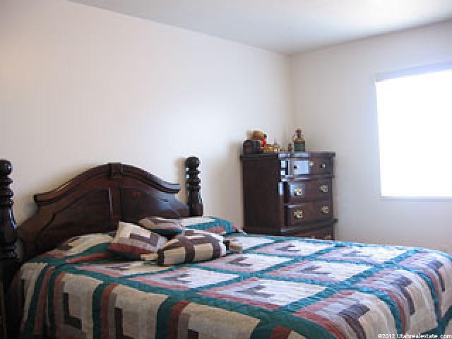 1119 N 780 W, Clinton, UT 84015 — photo 5