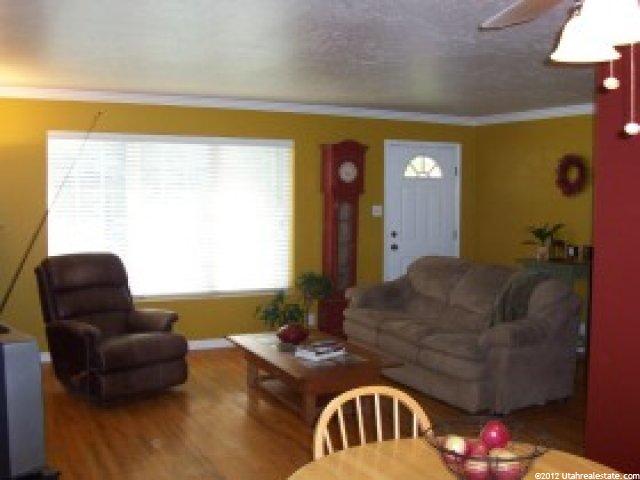 891 E Holly Ave, Murray, UT 84107 — photo 3