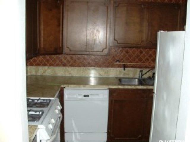 14 Airlane Dr, Clearfield, UT 84015 — photo 7