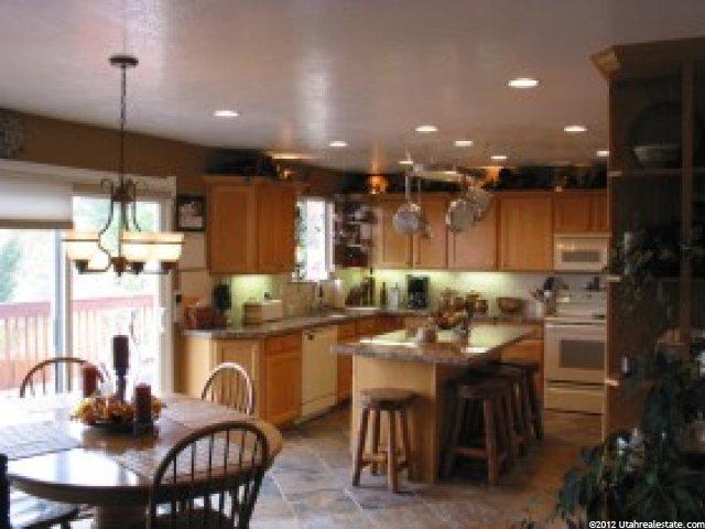 273 E 830 S, Farmington, UT 84025 — photo 2
