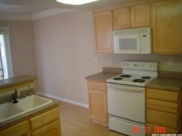 4815 S 1800 W #40, Roy, UT 84067 — photo 4