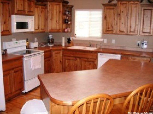 1698 S 1700 E, Spanish Fork, UT 84660 — photo 3