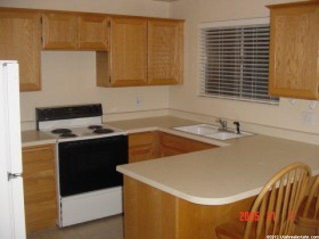 6735 S 700 E, Midvale, UT 84047 — photo 2