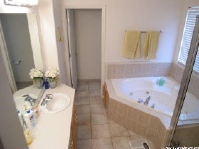 1476 N 1250 W, Clinton, UT 84015 — photo 6