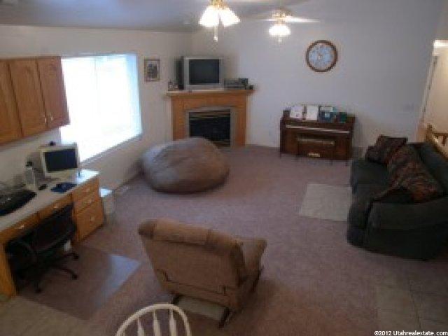 1476 N 1250 W, Clinton, UT 84015 — photo 7