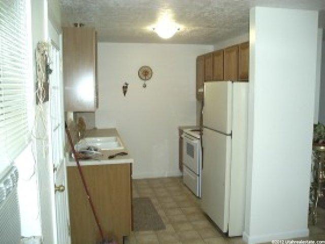 276 W 650 N, Clearfield, UT 84015 — photo 2