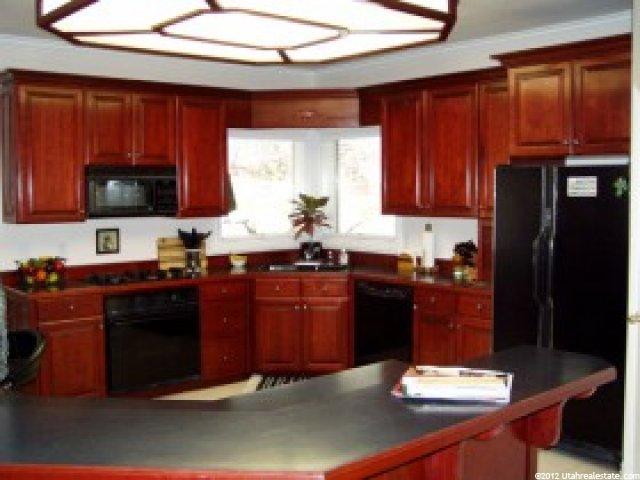 2869 Rainbow Oaks Cir, Sandy, UT 84092 — photo 4