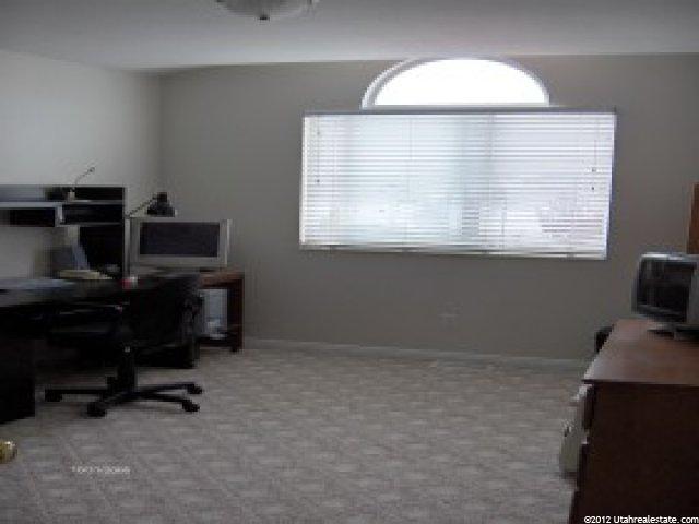 2562 W 1550 N, Clinton, UT 84015 — photo 8
