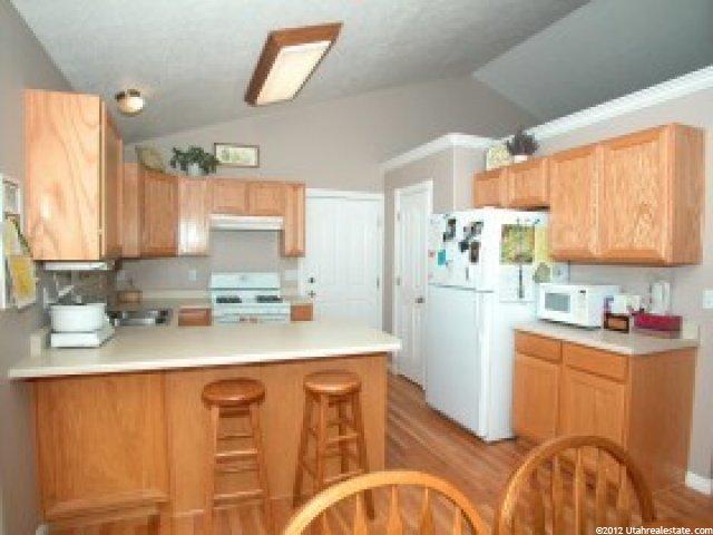 406 Meadow Ln, Providence, UT 84332 — photo 2