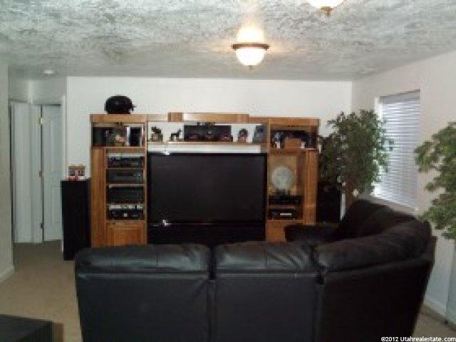 406 Meadow Ln, Providence, UT 84332 — photo 4