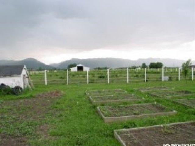 215 S 8600 E, Huntsville, UT 84317 — photo 8
