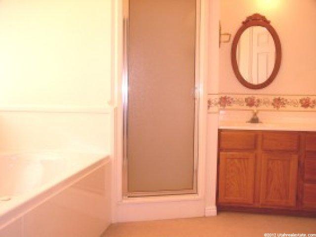 996 Canterbury Dr, Logan, UT 84321 — photo 4