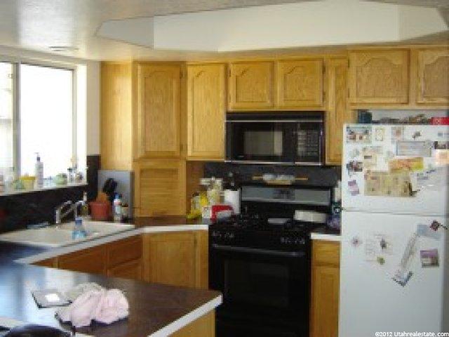 2028 W 4300 S, Roy, UT 84067 — photo 4