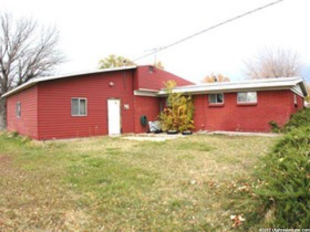 5809 S 2575 W, Roy, UT 84067 — photo 2