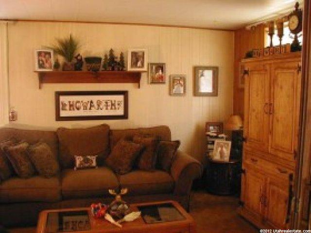 352 S 400 E, Nephi, UT 84648 — photo 4