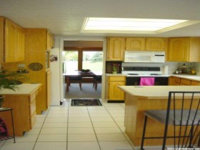 6 Oxford Ln, Pleasant View, UT 84414 — photo 5