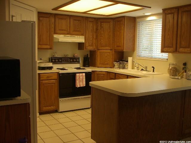 2240 N 1075 E, Layton, UT 84040 — photo 2