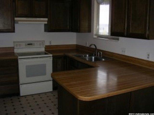1410 W 1045 S, Clearfield, UT 84015 — photo 4