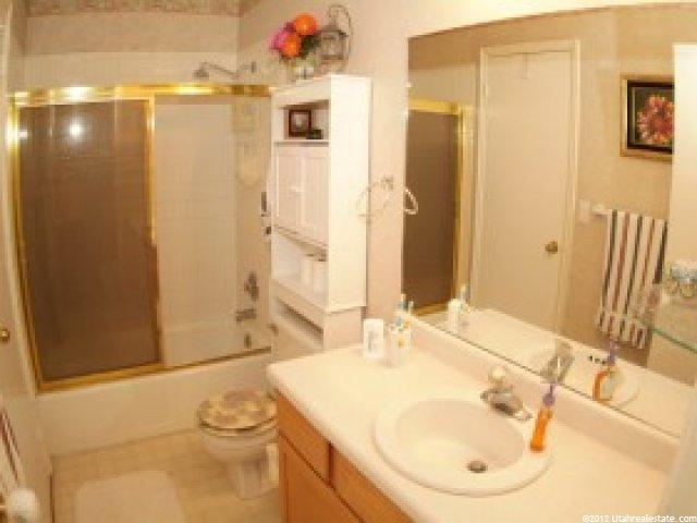 851 Creekside Dr, Layton, UT 84041 — photo 3