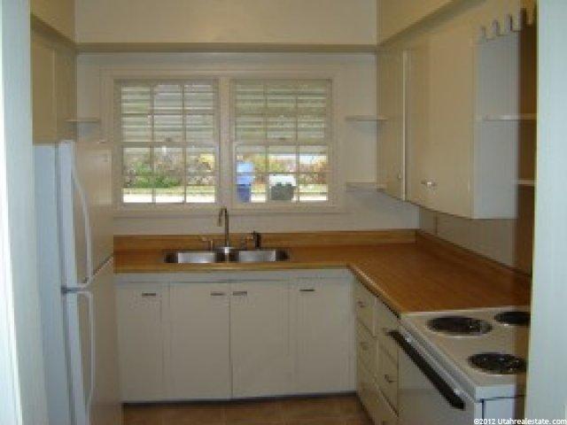598 Douglas St, Ogden, UT 84404 — photo 5