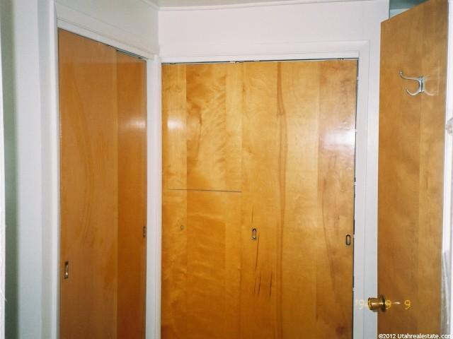 4863 S 2075 W, Roy, UT 84067 — photo 8