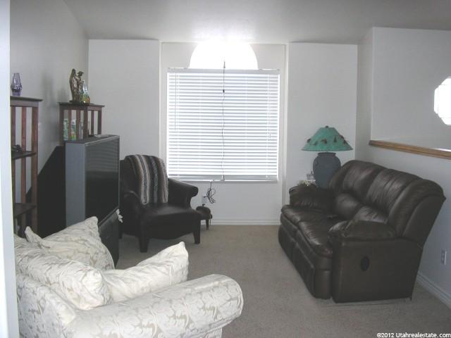 601 N 625 W, Clearfield, UT 84015 — photo 4