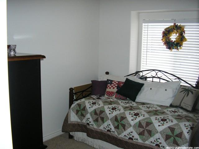 601 N 625 W, Clearfield, UT 84015 — photo 7