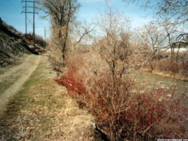 3000 E Corina Dr, South Weber, UT 84405 — photo 2