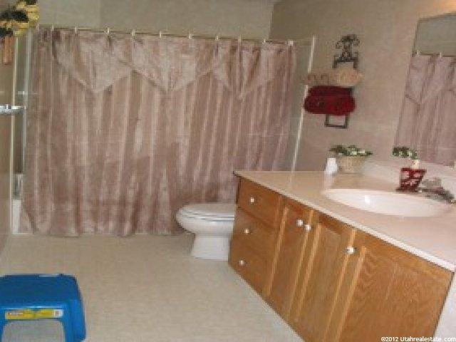 43 S 1250 E, Hyrum, UT 84319 — photo 7