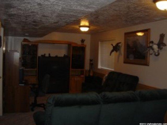 5838 S 3500 W, Roy, UT 84067 — photo 6