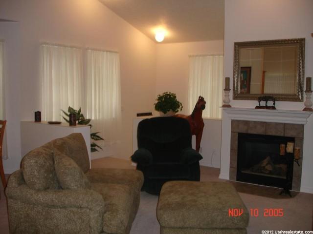 33 E Courtyard Ln, Centerville, UT 84014 — photo 4