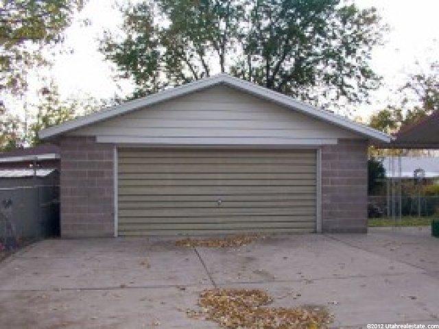 95 N Lynnwood Dr, Clearfield, UT 84015 — photo 2