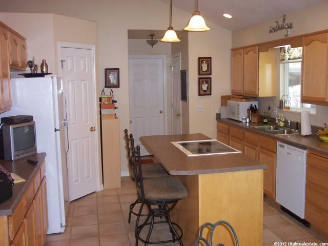 2806 W 1750 N, Plain City, UT 84404 — photo 2