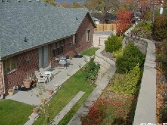 2215 Penman Ln, Bountiful, UT 84010 — photo 2
