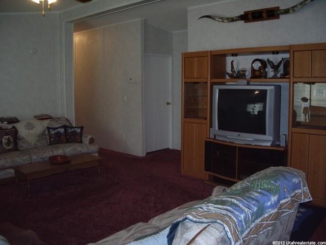 900 Century Dr, Ogden, UT 84404 — photo 4