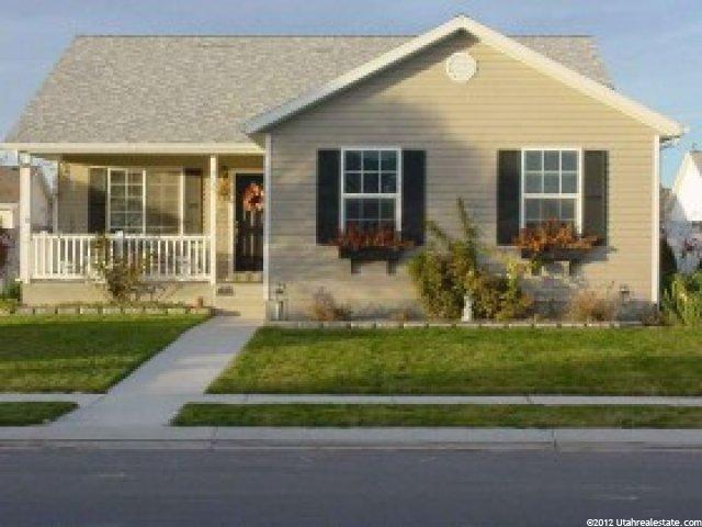 2125 Autumn St, Eagle Mountain, UT 84043 — photo 2