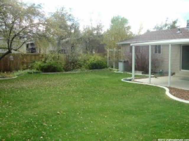 7993 S Willow Stream Dr E, Sandy, UT 84093 — photo 2