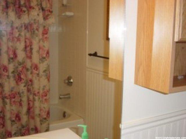8251 S 560 E, Sandy, UT 84070 — photo 3