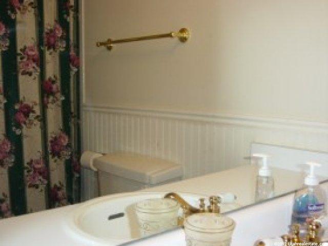 8251 S 560 E, Sandy, UT 84070 — photo 5