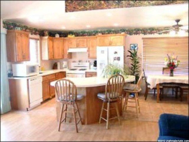 1152 W 2275 S, Syracuse, UT 84075 — photo 3
