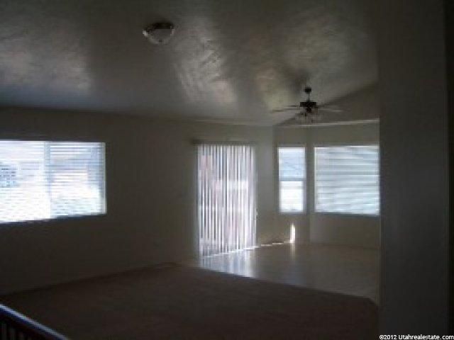 1327 N 2530 W, Clinton, UT 84015 — photo 6