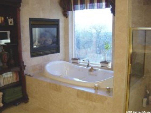 3301 Twin Peaks Dr, Layton, UT 84040 — photo 6