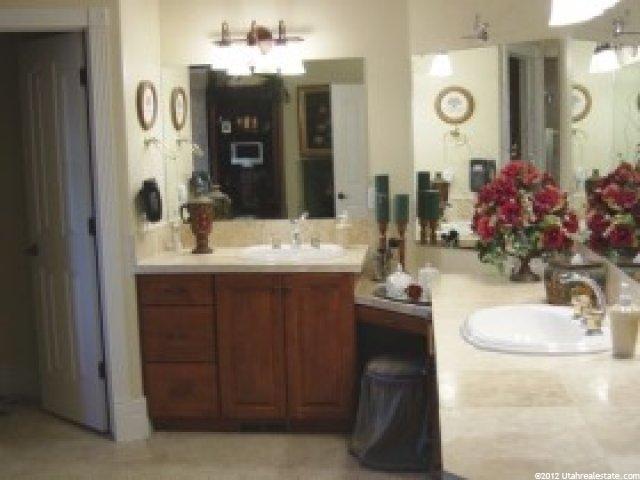 3301 Twin Peaks Dr, Layton, UT 84040 — photo 7