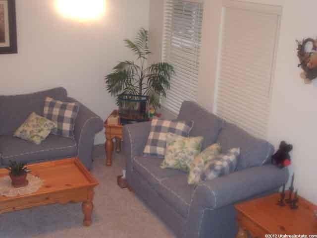 1656 Sara Ln, Ogden, UT 84404 — photo 2